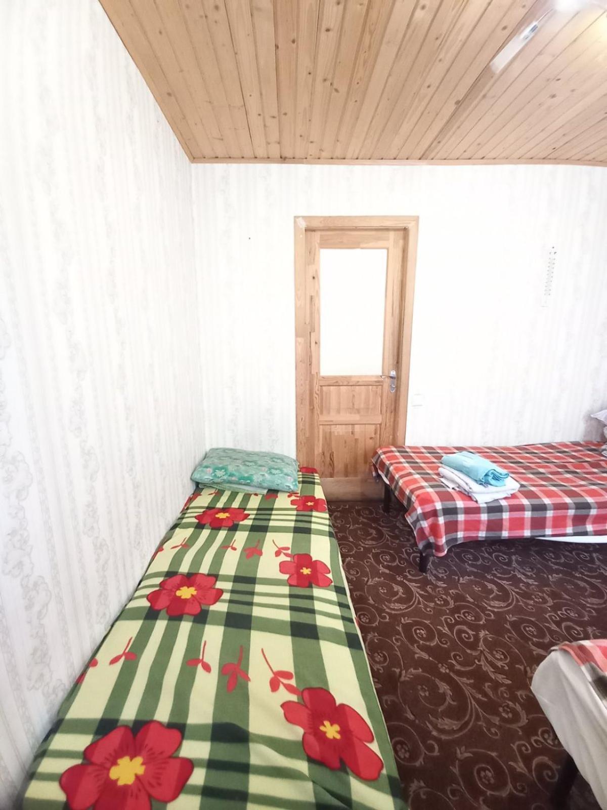 Частный Дом, Р-Н 3 Городской Больницы 체르카시 외부 사진